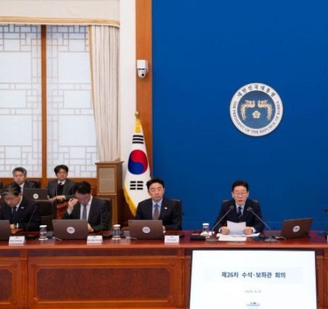 이재명 대통령 "기름값 바가지 같은 반사회적 악행, 엄정하게 대응해야"