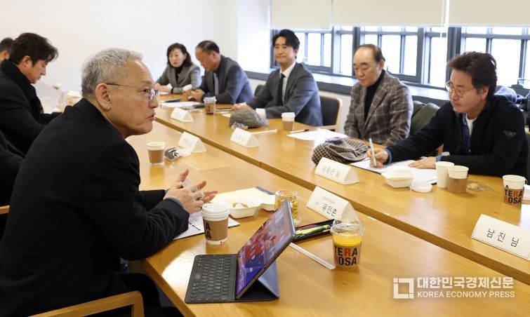 유인촌 장관 대중문화예술 명예의 전당 추진 관련 간담회